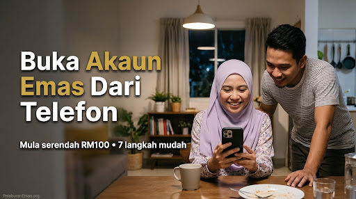 Pasangan mengikuti cara buka akaun Public Gold di telefon pintar