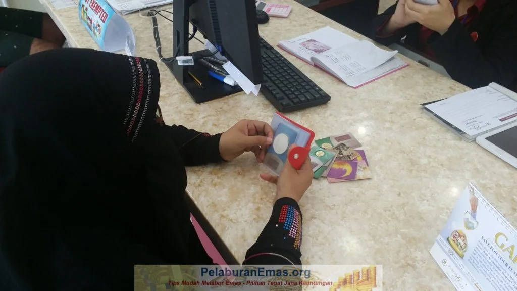 Mudahnya pajak gadai emas pelaburan. Duit dapat buat modal berniaga. Tebus balik dalam masa 6 bulan.