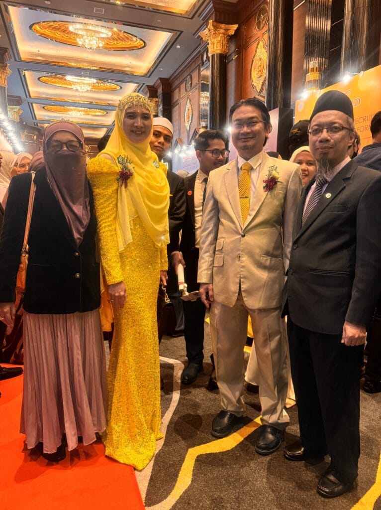 Suhaimee dan Zuraida bersama Syukor Hashim Junaina Nordin ARN-2024