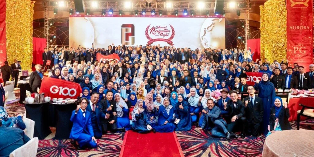 Team dealer Public Gold G100 Network di Annual Recognition Night 2023